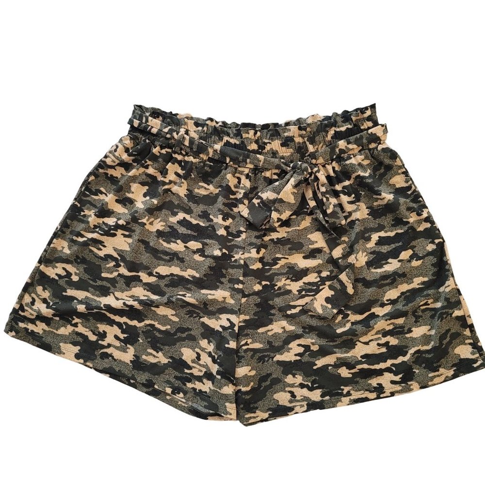 Lularoe ella camouflage paper bag waist shorts with belt size 2xl